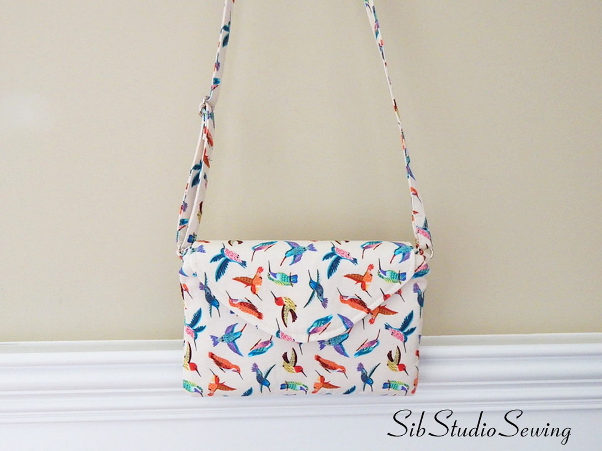 tote bolsa with lots of pockets