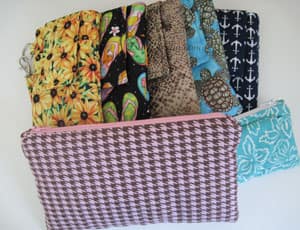 Wristlets and clutches coming to sibstudiosewing at Etsy