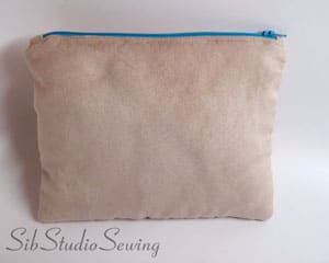 Beige-suede-zipper-pouch-by-sibstudiosewing-at-etsy_9595