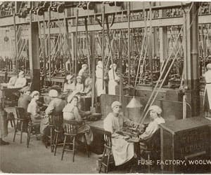 The invention of the sewing machine triggered the emergence of a new industry 